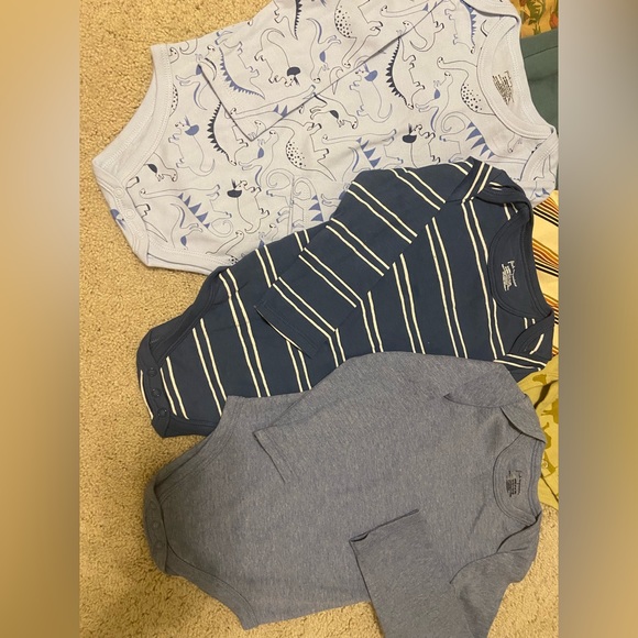 Kate Quinn baby onesie bundle - Picture 5 of 10